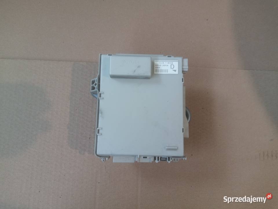 Skrzynka bezpieczników Lexus GS MK3 III 200508 osobowe Suwałki