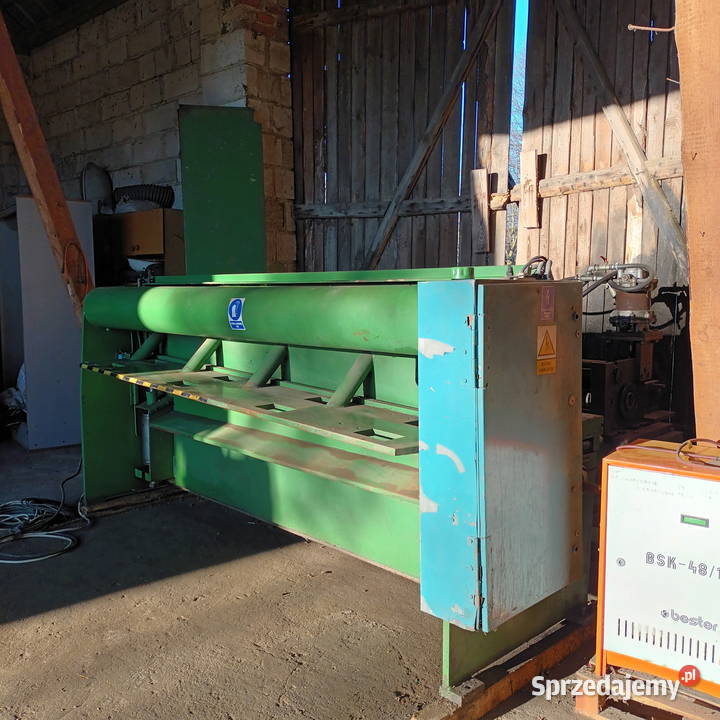 Gilotyna hydrauliczna SAFAN z podajnikiem 25003 Produkcja