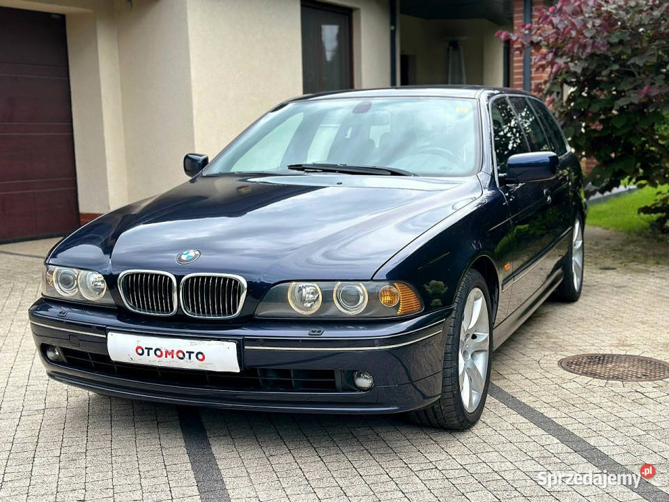 BMW 540 BMW 540i e39 Touring V8 285 Pełne Lift Wrocław