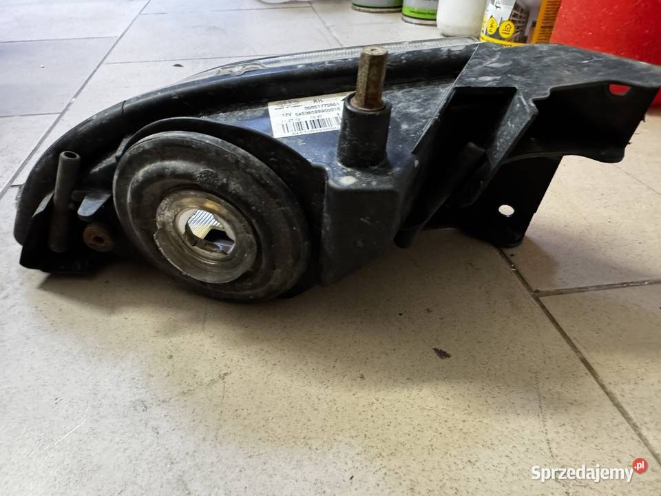 Halogen przedni prawy Fiat Bravo II Kąty Wrocławskie