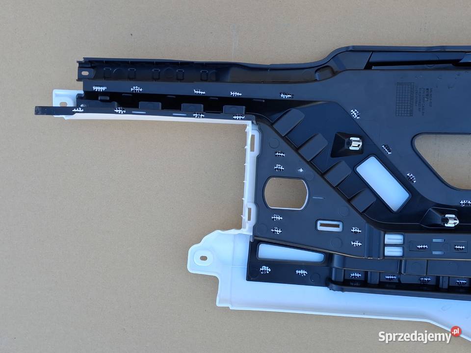 MAN TGX TG3 ZDERZAK PRAWY OKULAR HALOGENU ciężarowe Bieleń