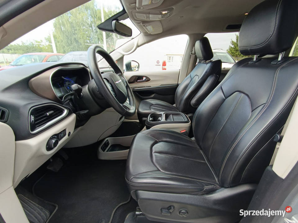 Chrysler Pacifica 36 V6 291 7 osobowy Nowy Sącz