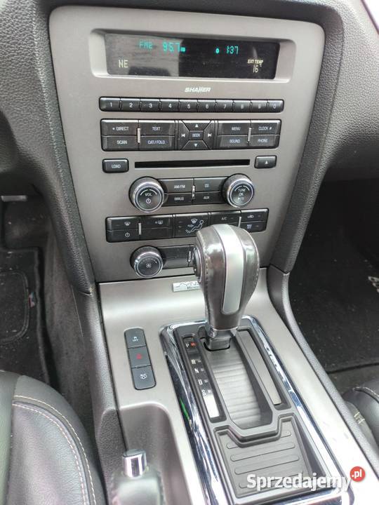 Ford Mustang 37 V6 305 Automat Rocznik 2014 305KM sprzedam
