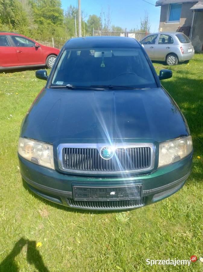 Błotnik Przedni Lewy Prawy LF6N Skoda SuperB Elbląg