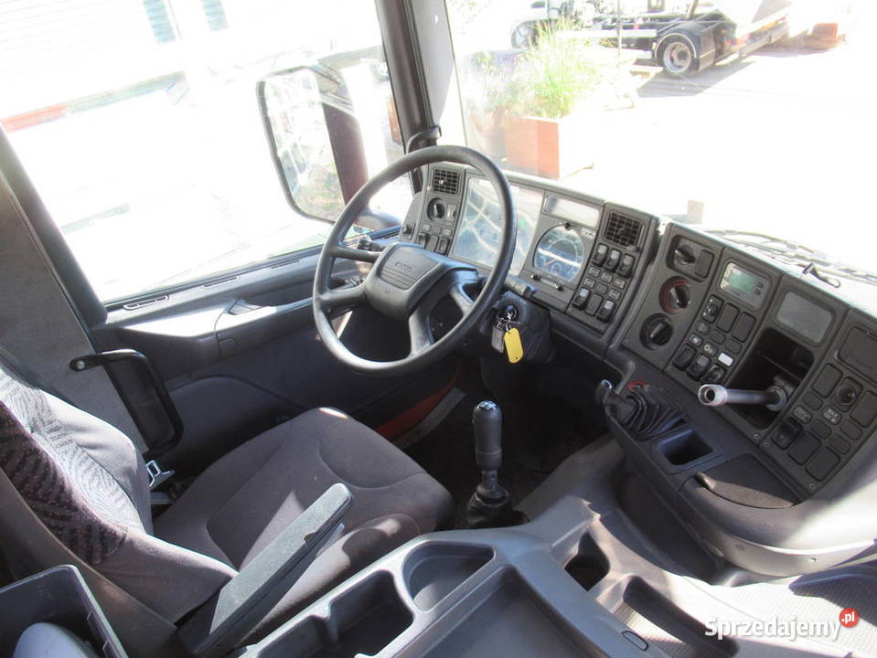 Wywrotka 4x4 z dwigiem Scania Warszawa