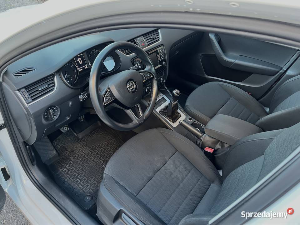 Skoda octavia III salon polski 2 właściciel 6 ASR (kontrola trakcji) Legnica