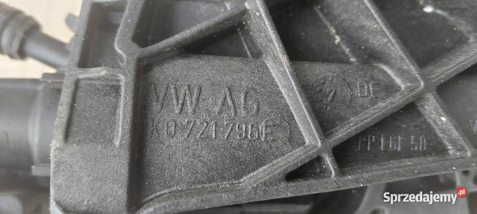 Pedał sprzęgła VW PASSAT B6 3C1721059Q Szczecin