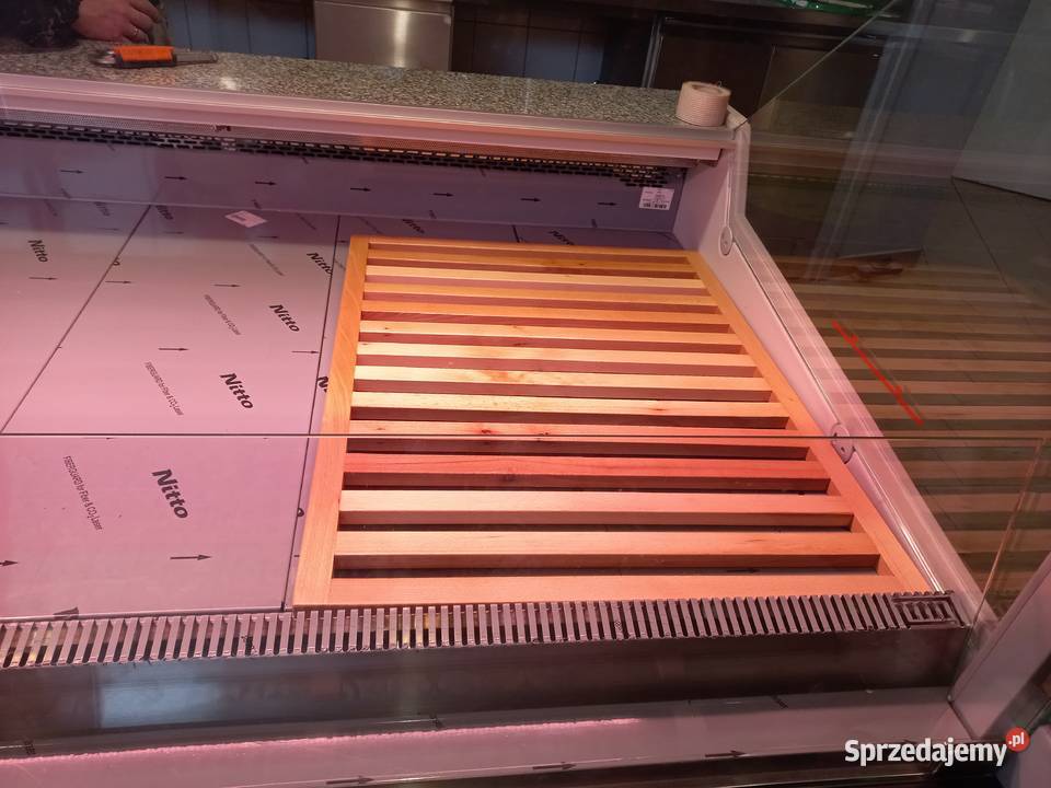 Drewniany podkład do lady chłodniczej ser sushi Stargard