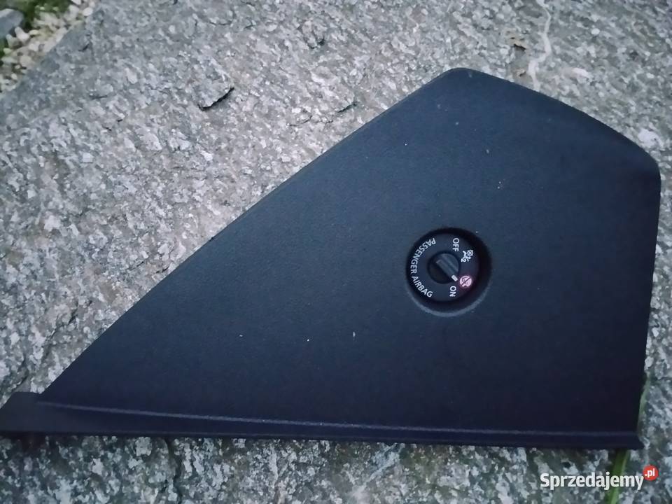 Ogłoszenie 1 Trójkąty Osłony lusterek Komplet LH Sierpc