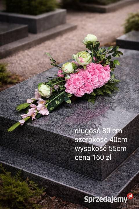 Piękne wiązanki na cmentarz obciążone wykonane z Brzesko