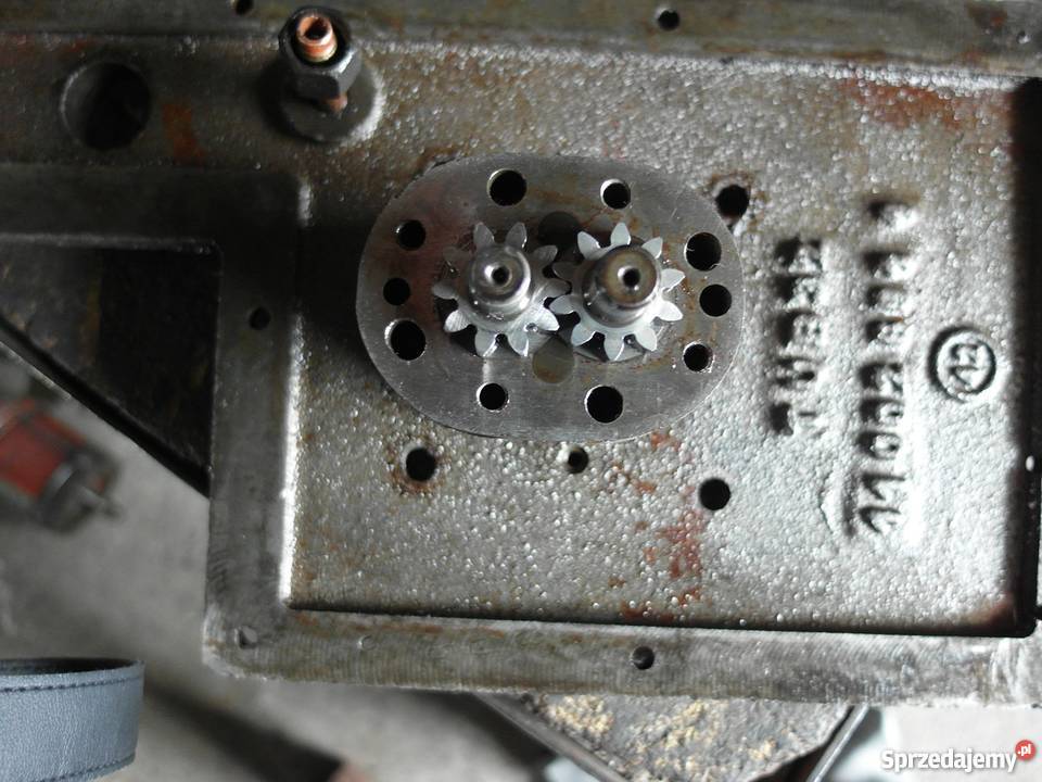 Pompa do tokarki TUB32 601273528 Syców