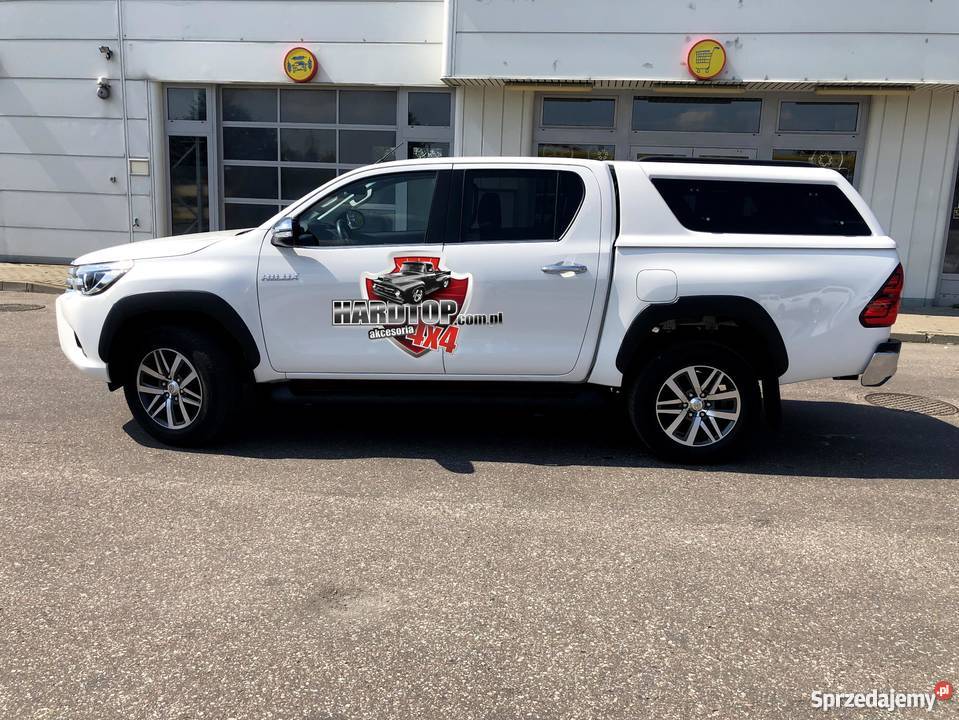 Zabudowa Hardtop Toyota Hilux 2018 2 Pasłęk