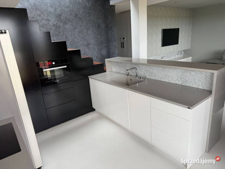 Luksusowy apartament z prywatnym tarasem i Wynajem