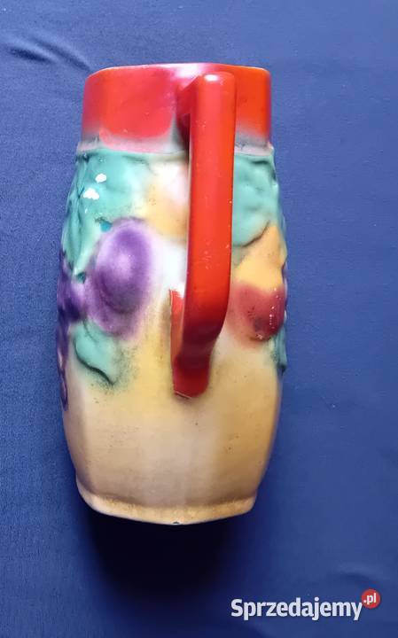 Sprzedam ceramiczny dzbanek z tłoczonymi Koźminek