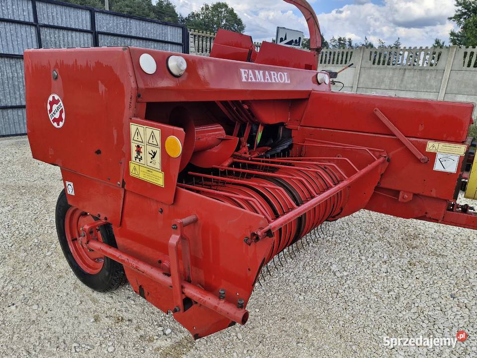 Prasa Famarol z511 2012r licencja Deutz Fahr Maszyny rolnicze łódzkie Tuszyn