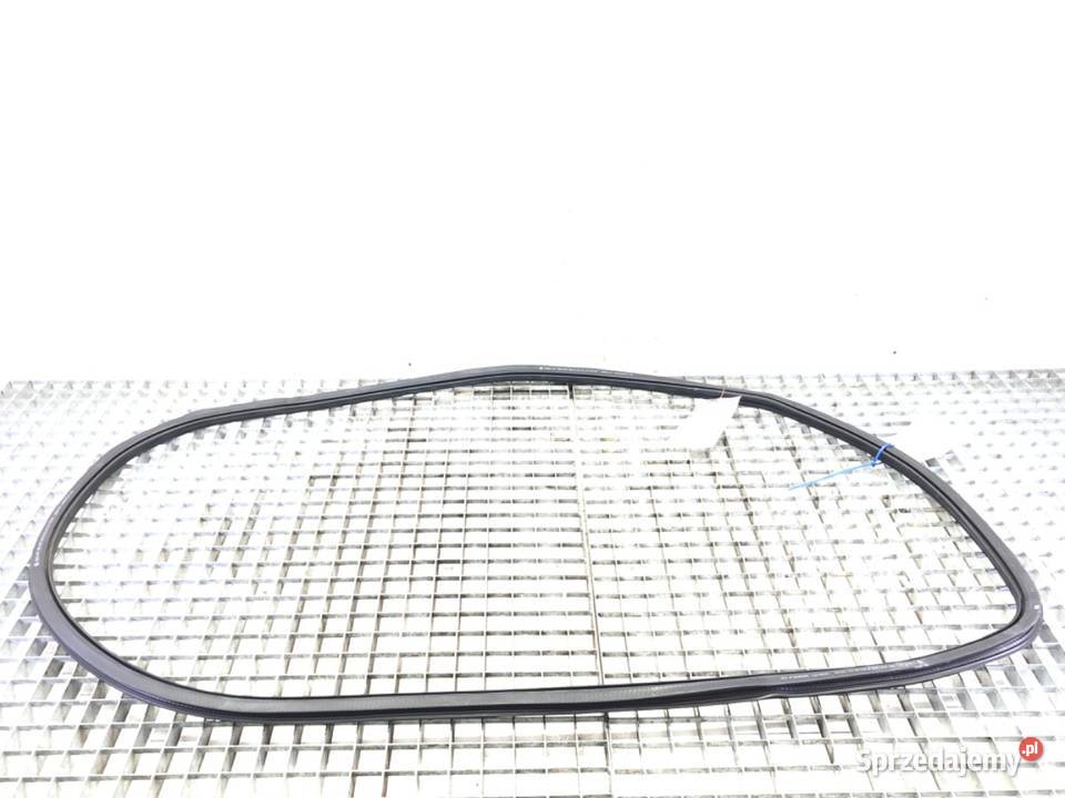 USZCZELKA DRZWI PRZÓD PRAWA SKODA OCTAVIA III osobowe podkarpackie