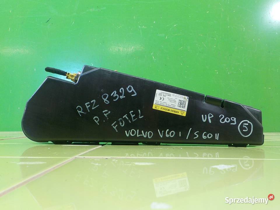 V60 LIFT RDESIGN 20 D 14r AIRBAG poduszka fotela Motoryzacja Suków