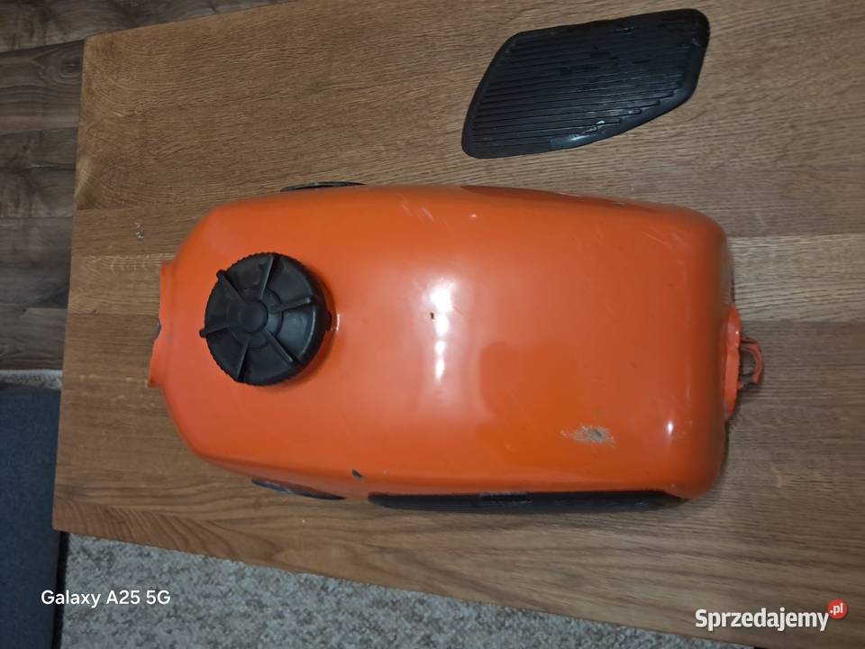 Zbiornik paliwa wsk kobuz pierwsza seria lezka