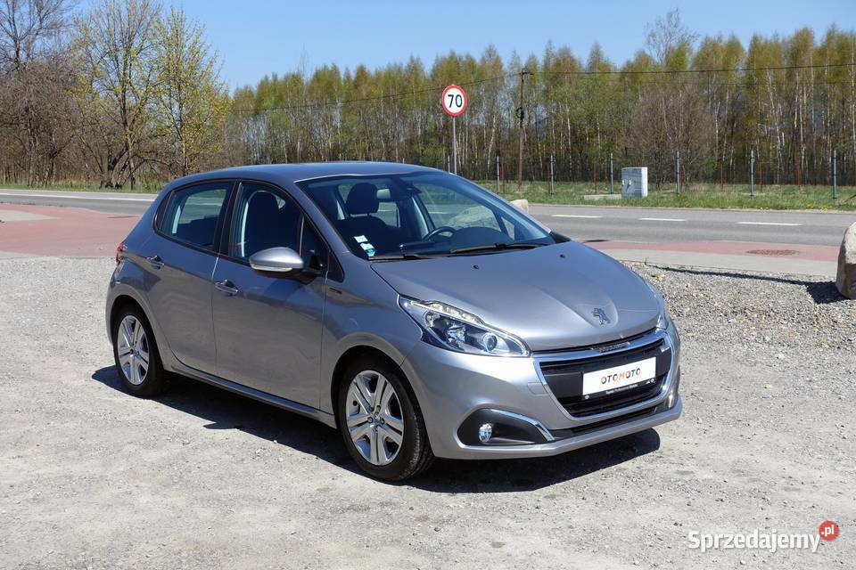 Peugeot 208 12 83 LIFT Niski przebieg Bez Buczkowice sprzedam