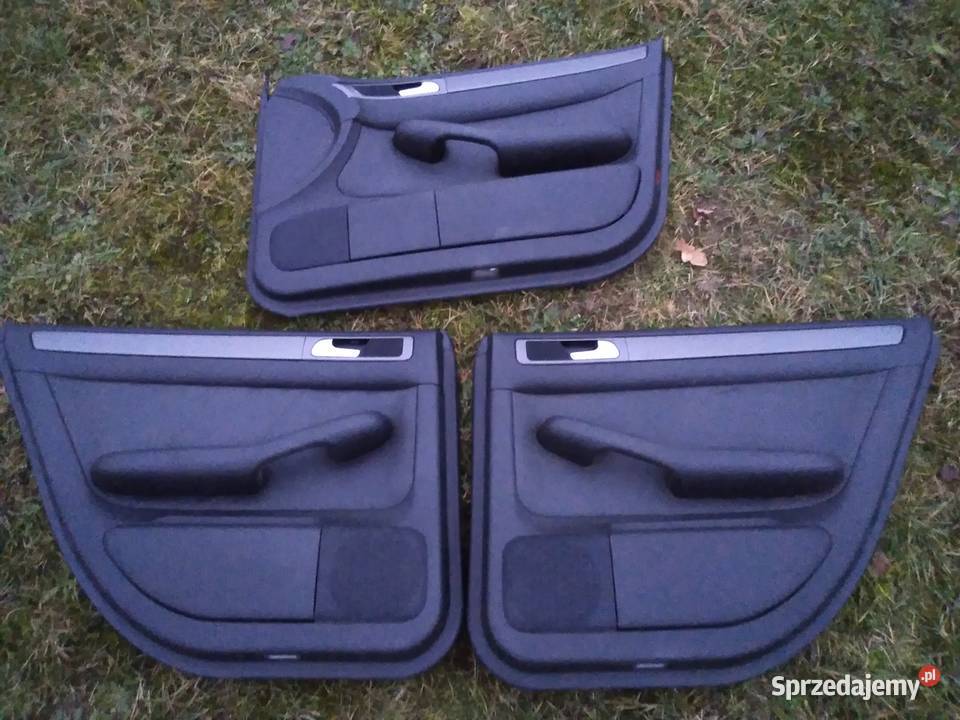 boczki samochodowe czarne a6c5