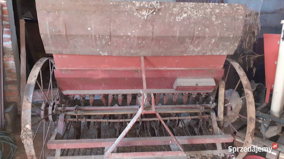 Siewnik konny do ciągnika Brzeziny