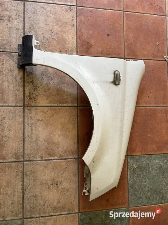 Błotnik prawy przód Panda II kolor 249F Kęty