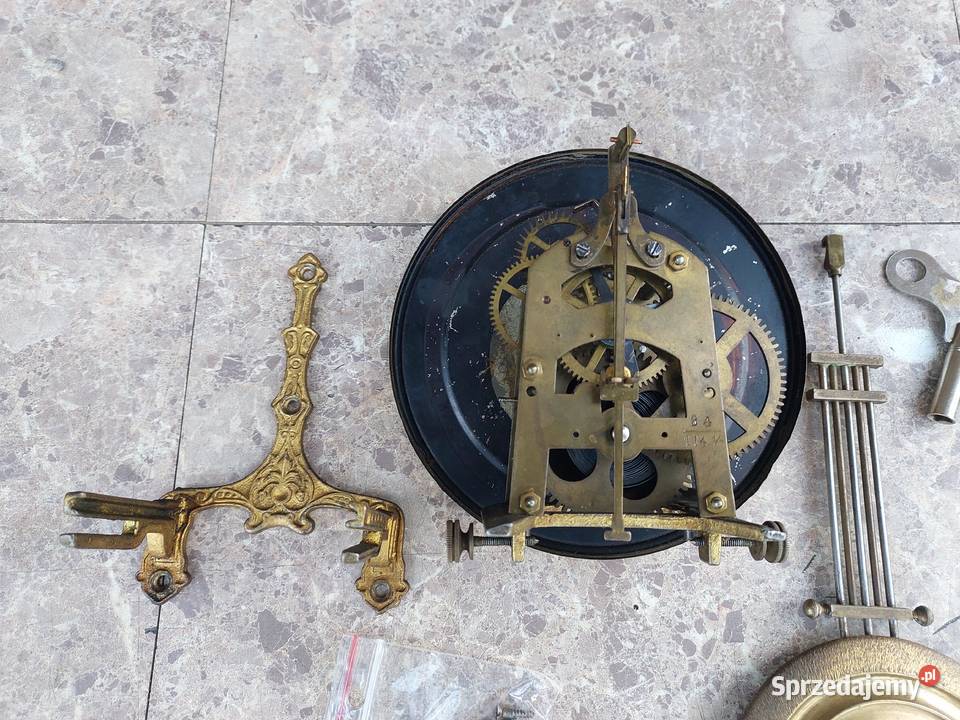 133 Zestaw mechanizm starego zegara ściennego pomorskie sprzedam