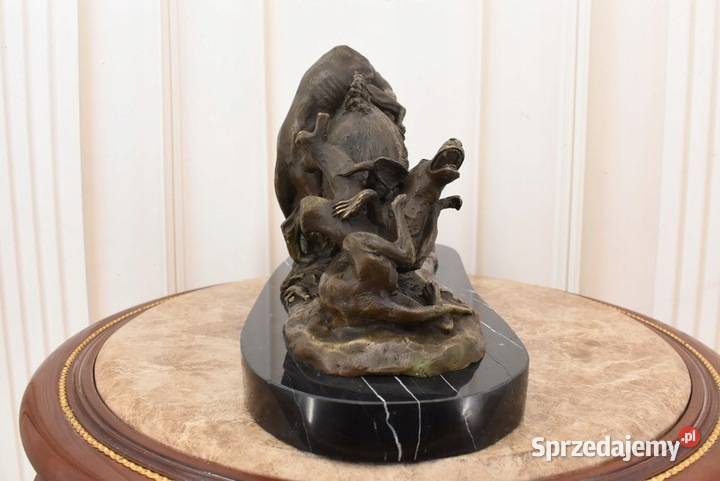 Atak Psów Na Dzika Myśliwska Figura Rzeźba z