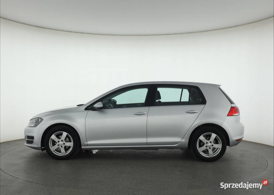 VW Golf 12 TSI 1197cm3 Samochody osobowe