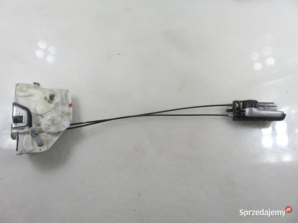 ZAMEK LEWY PRZEDNI OPEL AGILA B H08 8220251K60