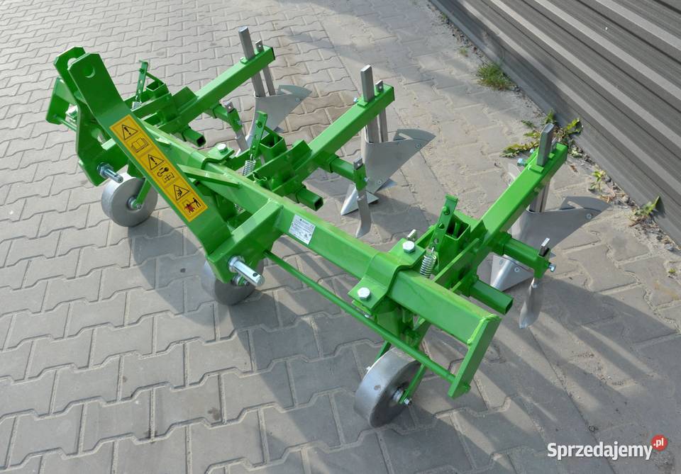 Pielnikoobsypnik 3sekcyjny dwurzędowy P475 Bomet Obsypniki i pielniki Tajęcina sprzedam