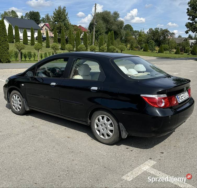 Honda City 14 gaz 2003r podkarpackie