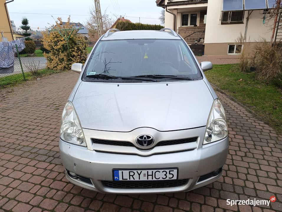 Toyota Corola Verso 7 osobowa lubelskie Grabów Szlachecki