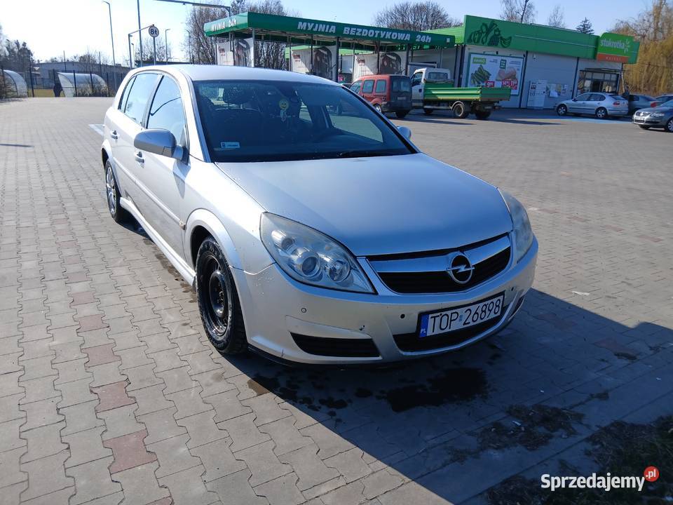 Opel signum nieuszkodzony Opel Rżuchów