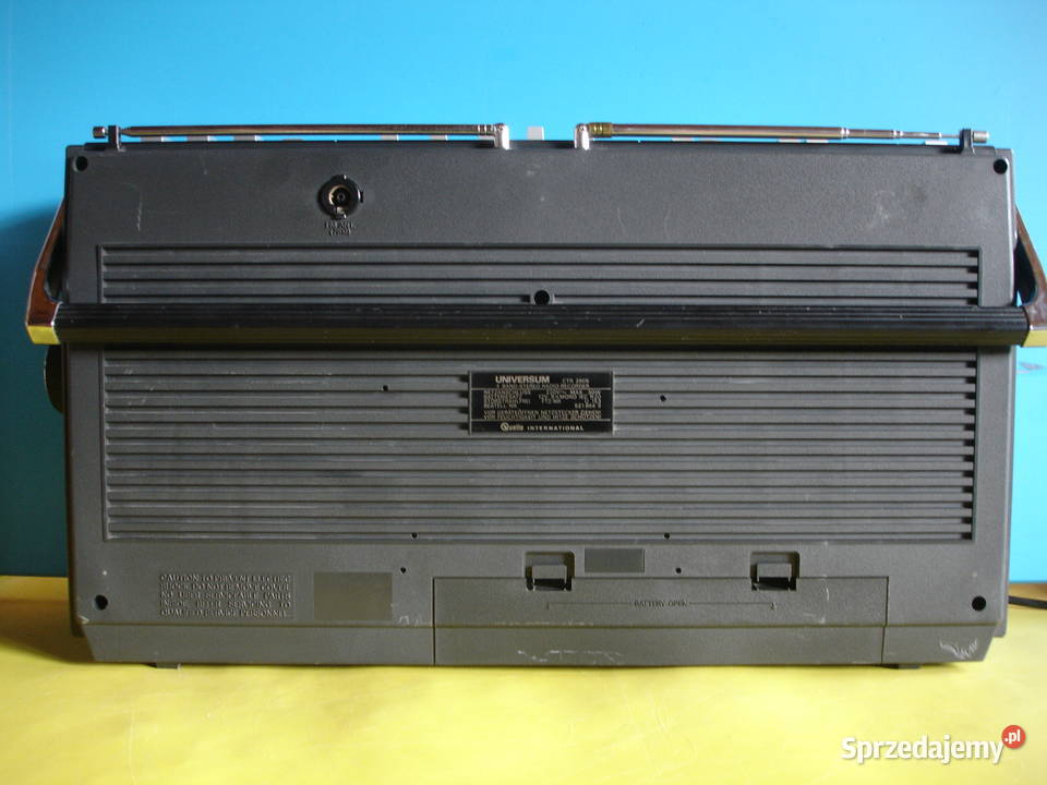 Radiomagnetofon UNIVERSUM CTR2605