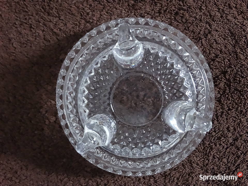 Elegancka Szklana Salaterka na Nóżkach Vintage Salaterki i półmiski Biłgoraj