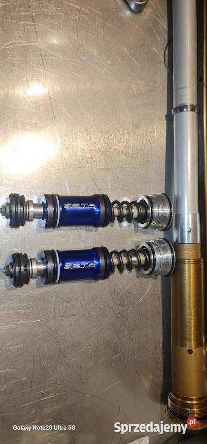 Serwis regeneracja zawieszenia motocyklowego
