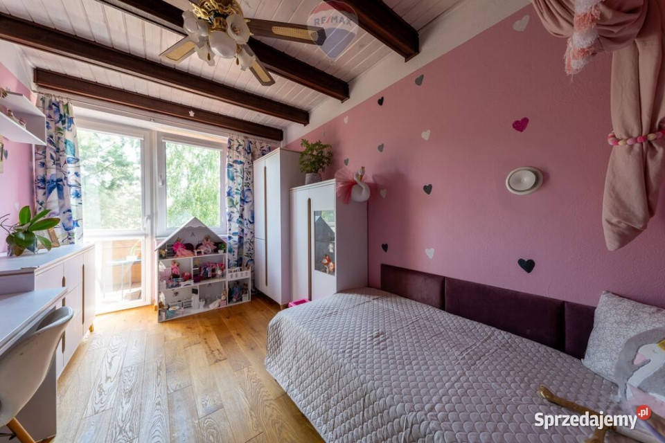 RODZINNY AZYL Z DUSZĄ ARTYSTY JEDLNIALETNISKO Jedlnia-Letnisko sprzedam