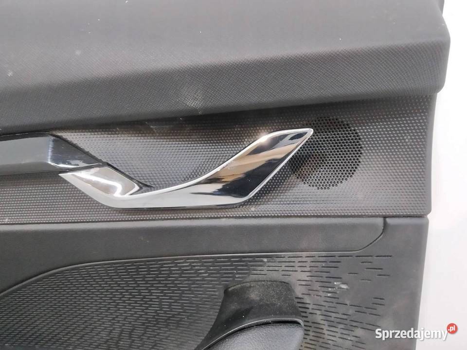 TAPICERKA BOCZEK LEWY TYŁ HB Skoda Octavia IV