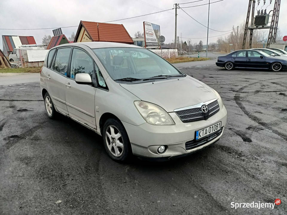 Toyota Corolla Verso Toyota Corolla Verso 16 03r małopolskie Tarnów sprzedam