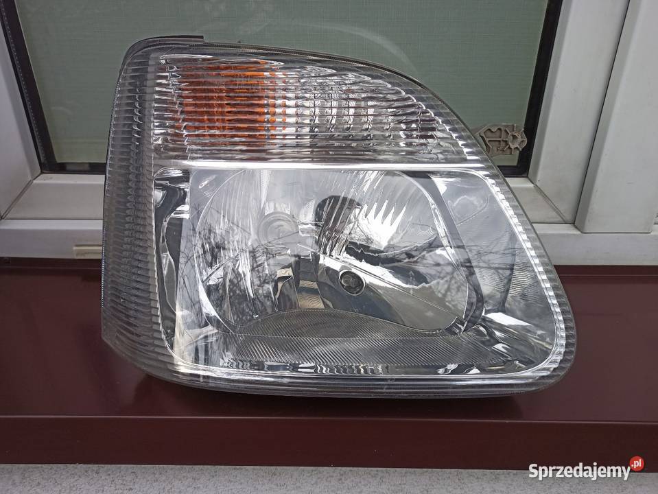 Opel Agila A Suzuki Wagon R lampa przednia prawa osobowe Sieradz sprzedam
