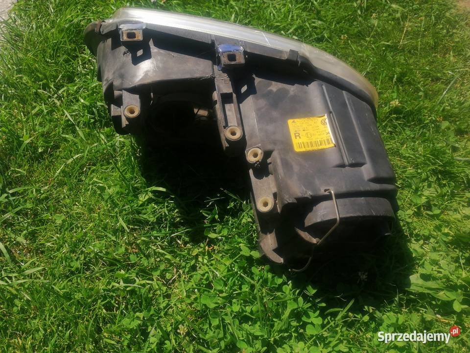 Lampa volkswagen Touran lubelskie Brzeźnica Książęca