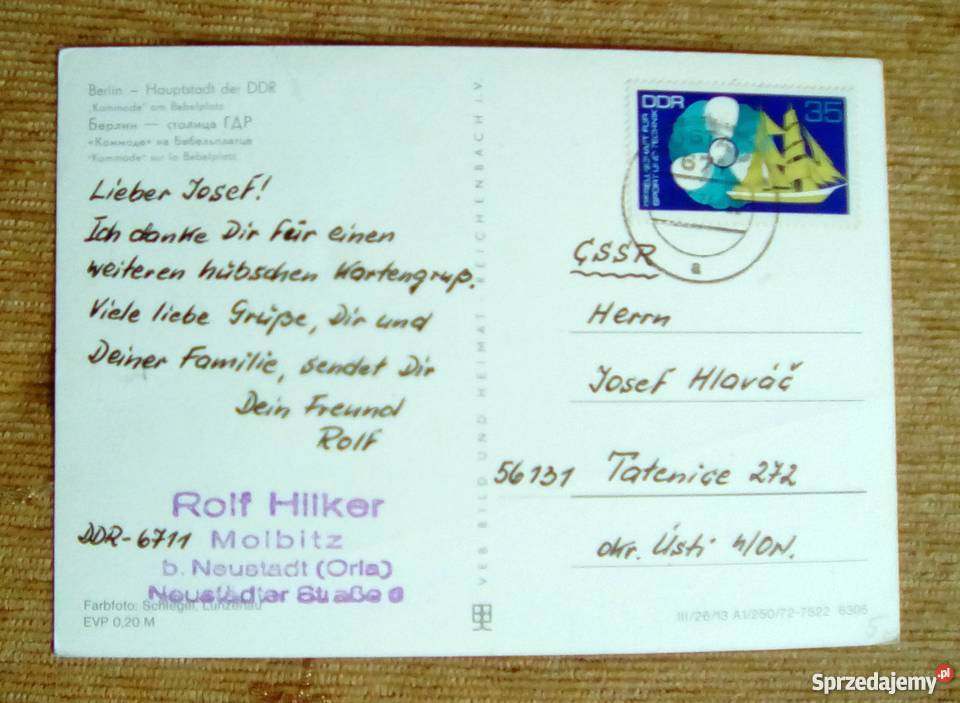 BUDYNEK STAREJ BIBLOTEKI W BERLINIE W DZIELNICY Piszczac