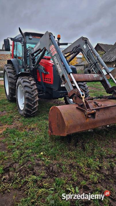 Valtra Valmet 6550 ładowacz mailleux