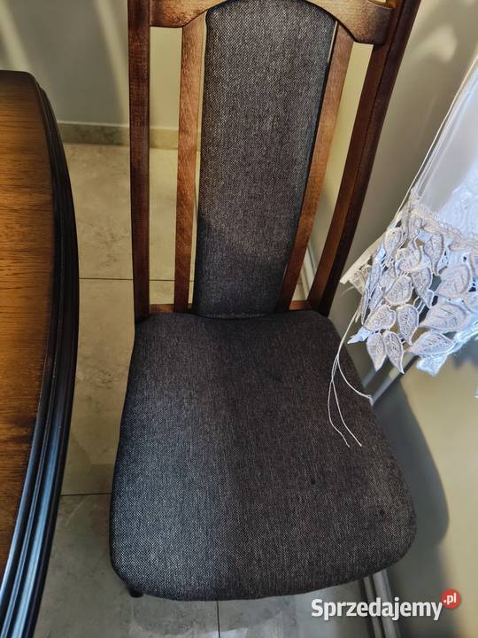 Rozkładany drewniany stół6 krzeseł