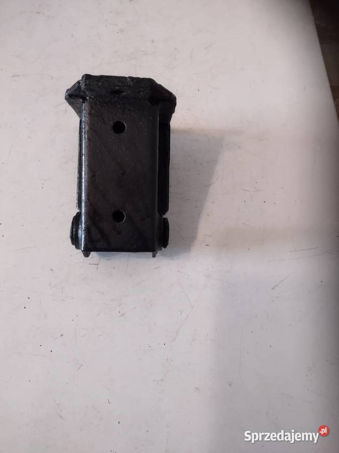 FIAT 125P FSO POLONEZ WSPORNIK RESOR 3 ŚRUBY osobowe Świdnik sprzedam