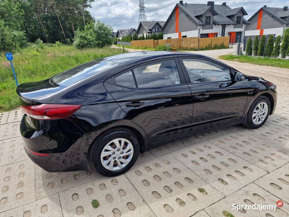 Hyundai Elantra 16benzSalonPL1właścicielvat23 Elantra Niestępowo