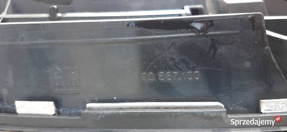 Grill Atrapa Opel GM wysyłka oryginał Chocianów