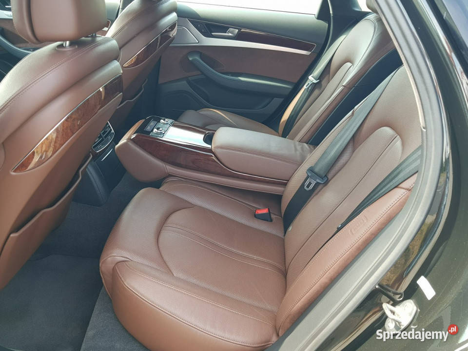 Audi A8 42 Benzyna Full Bose Masaże czarny Samochody osobowe
