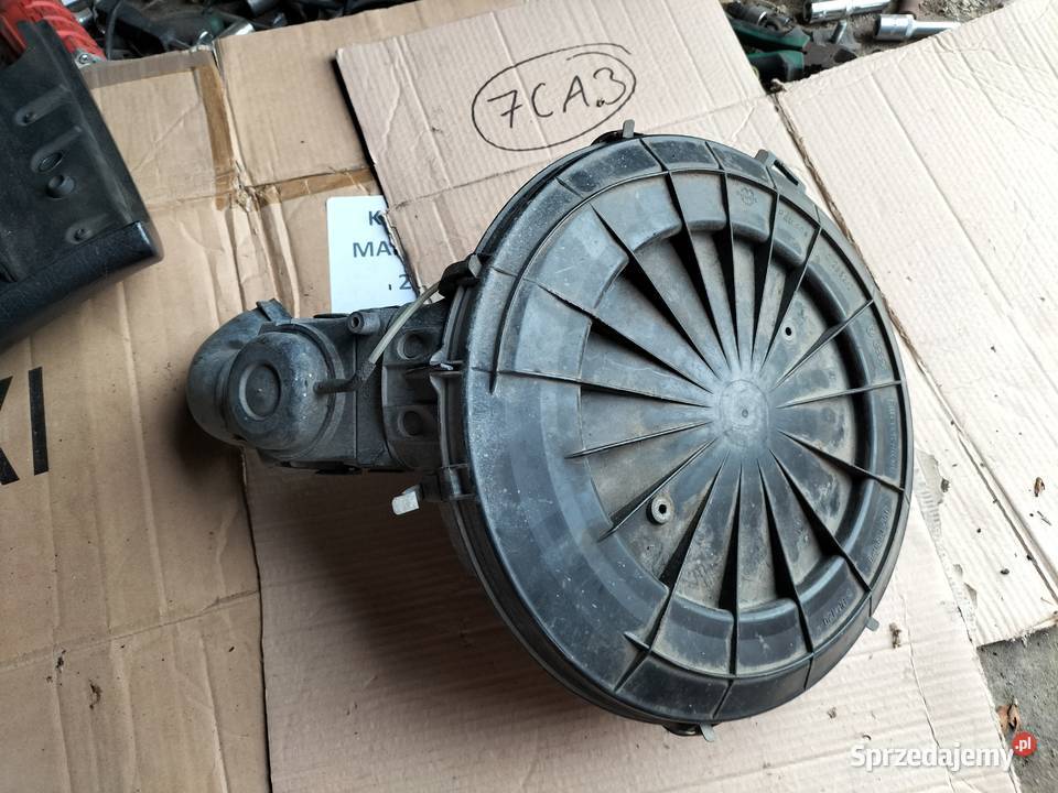AUDI 80 B4 80B4 20 048129607A REZONATOR PODSTAWA Kamień-Kolonia
